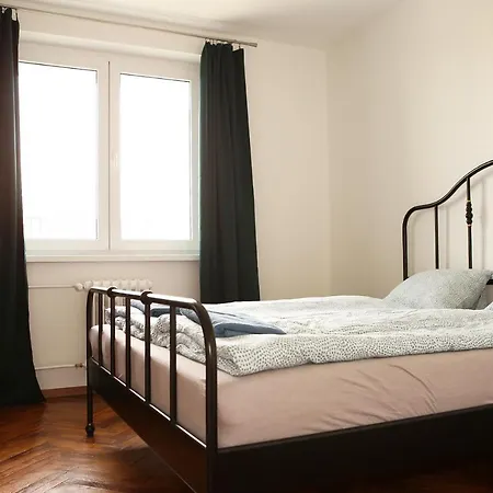 New Colorful With Big Balcony Apartment *